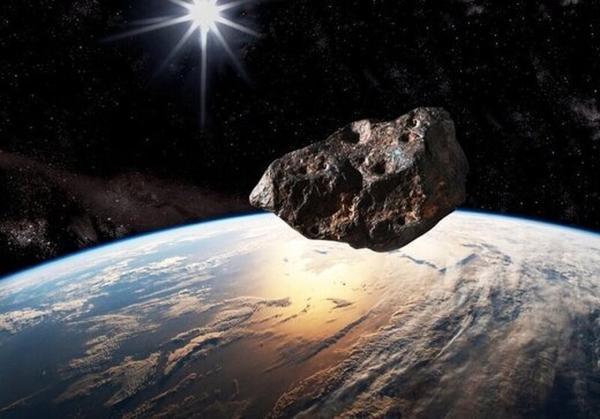 عبور خطرناک سه سیارک بزرگ الجثه از کنار زمین